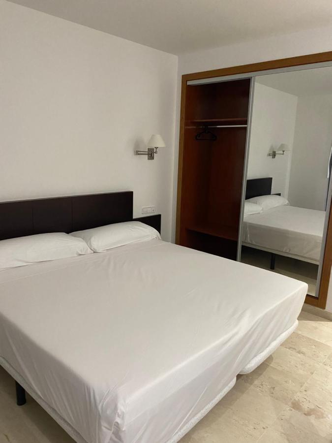 Cityexpress Hotel San Fernando - Carcaixent Luaran gambar